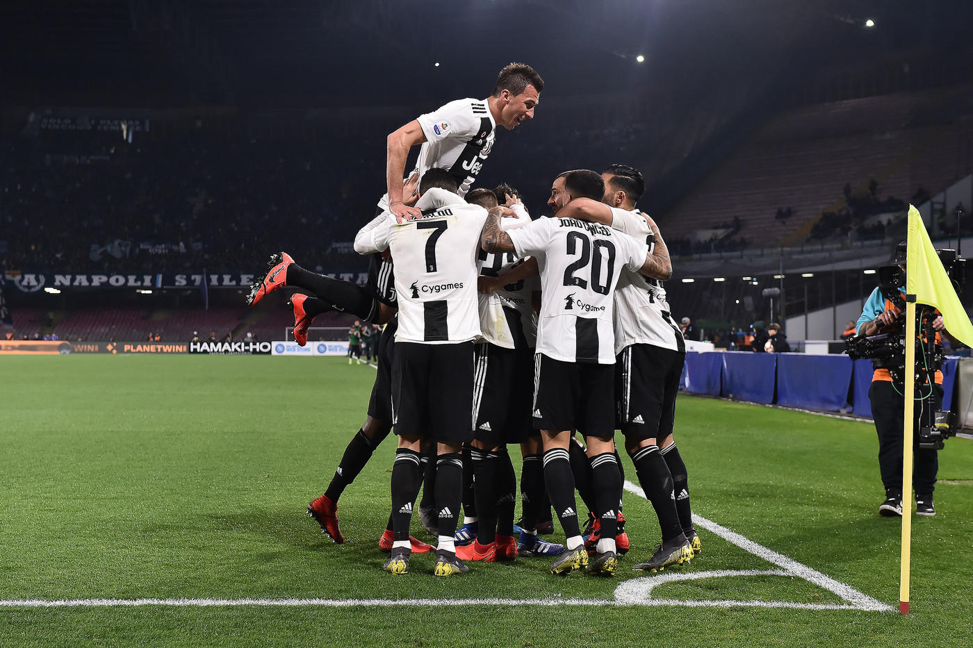 尼科加盟巴 尼科加盟巴