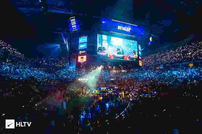 仅让球迷回 仅让球迷回