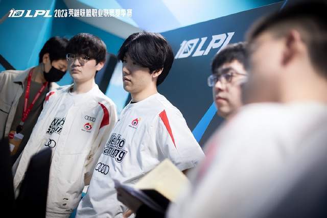 1险胜马德 1险胜马德